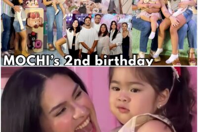 KAGULAT-GULAT! Nagtipon-tipon ang lahat ng mga anak ni Bossing Vic Sotto upang ipagdiwang ang ikalawang kaarawan ni Baby Mochi sa isang napakarangyang handaan ngayon. HINDI MANINIWALA ang marami sa mga emosyonal na tagpo at sorpresang naganap sa loob ng mansyon nina Vic at Pauleen Luna para sa bunso. DETAILS THAT CHANGE EVERYTHING – KEEP READING.